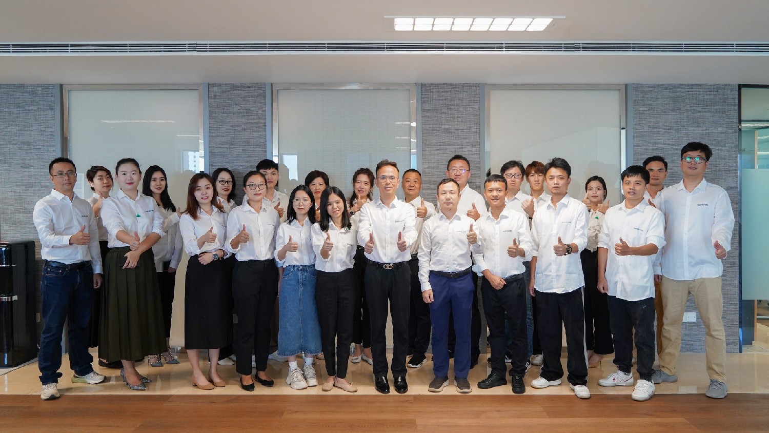 Celebrating the Five Years of Fenghua | Hainan Shengfeng Group's 5th Anniversary Employee Compassion Event Successfully Ends